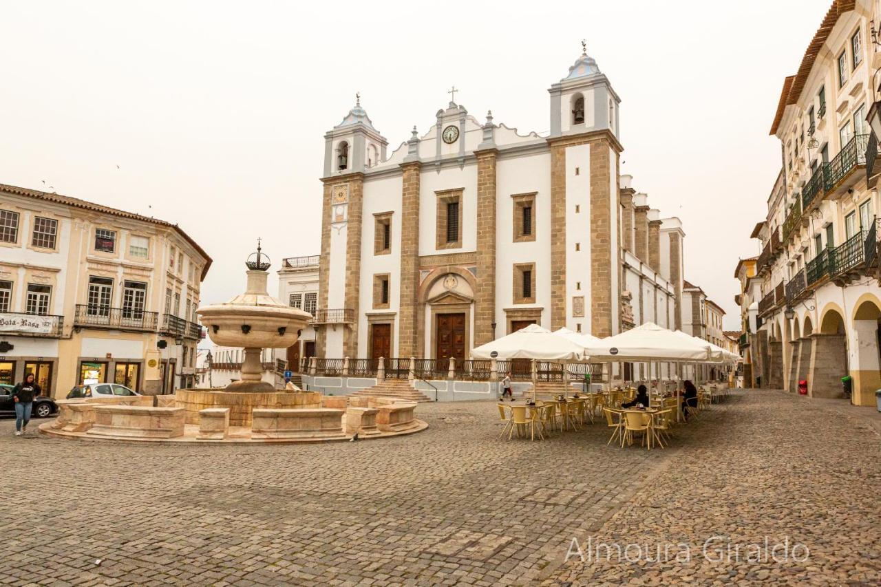 Almoura Giraldo Centro Historico Apartment Евора Екстериор снимка